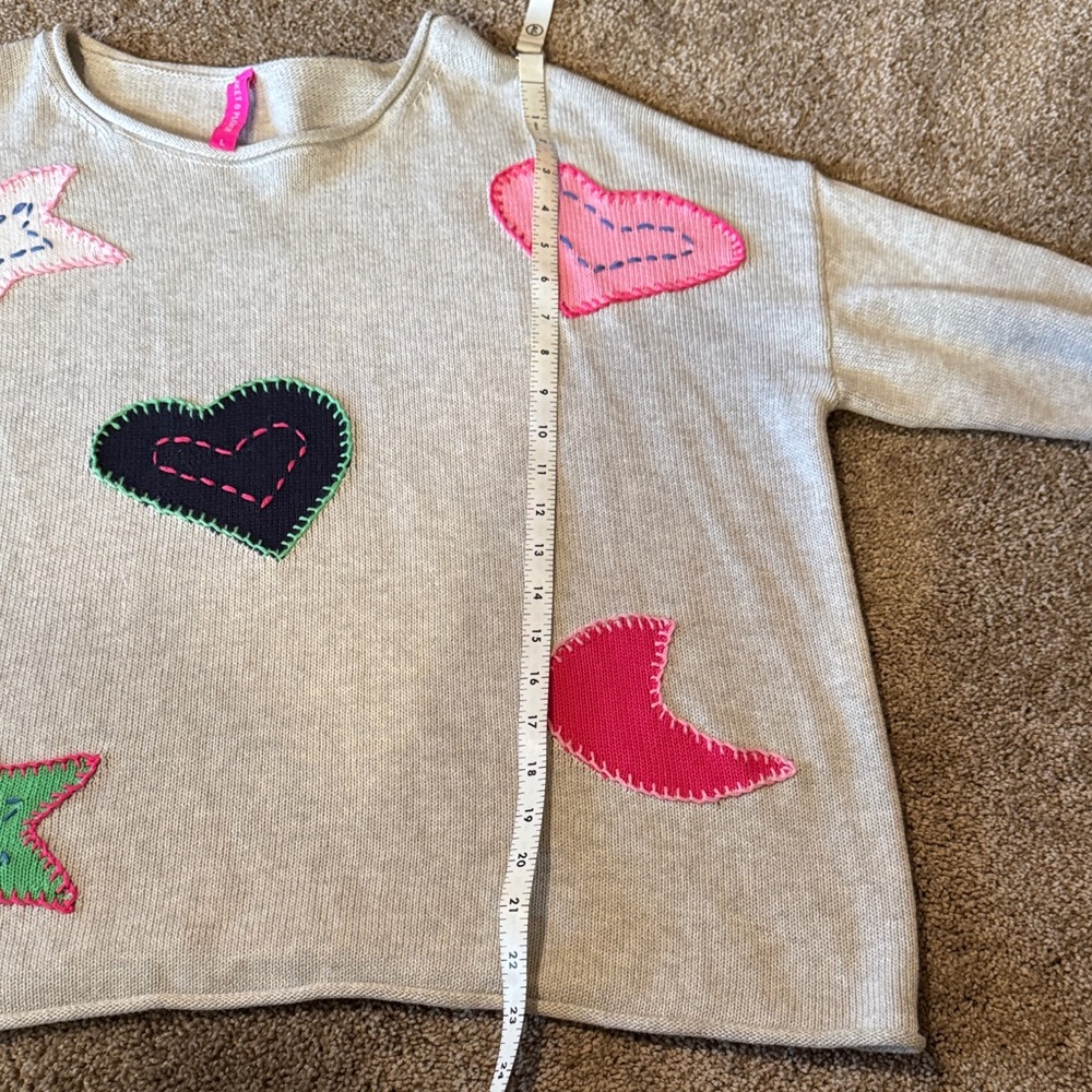 Gray Crewneck Sweater with Colorful Star & Heart Appliqués - Picture 7 of 8